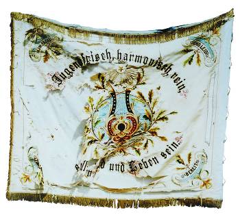 Fahne restaurieren - bevor