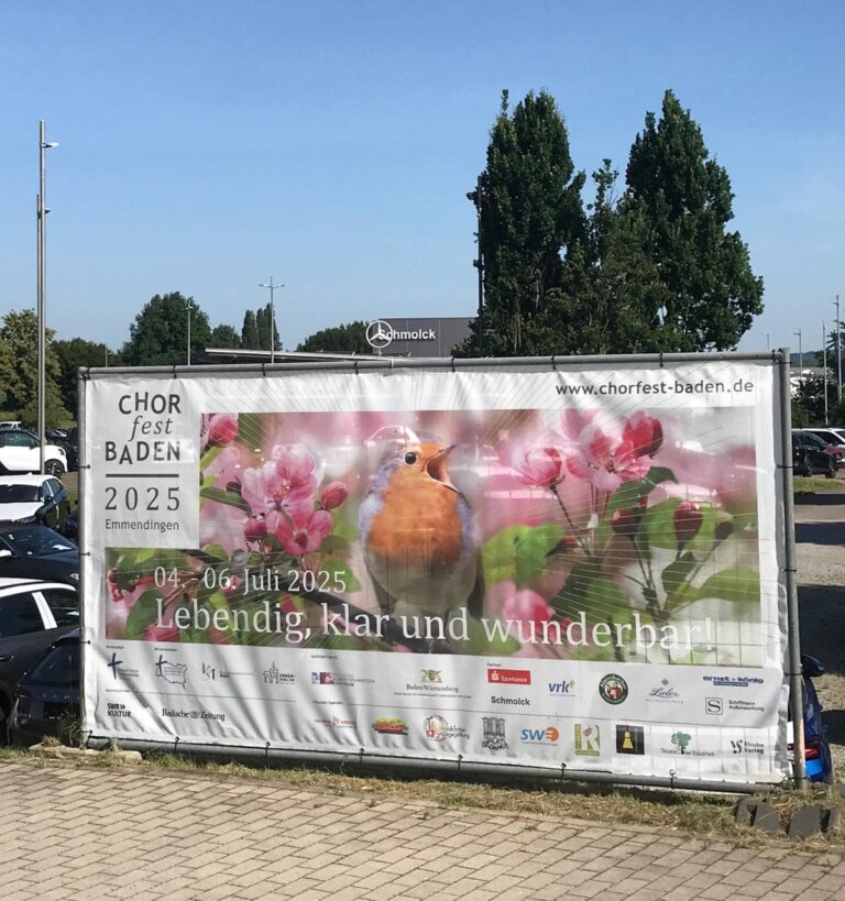 Bauzaunbanner an einem Bauzaun