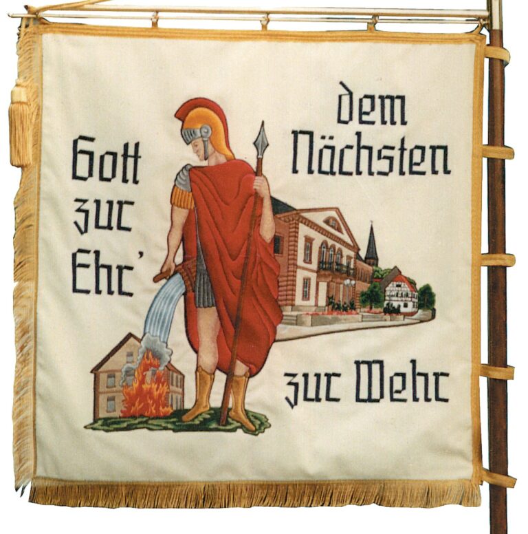 Neuherstellung gestickte Feuerwehrstandarte mit Motiv Florian beim Brand löschen und Traditionsspruch